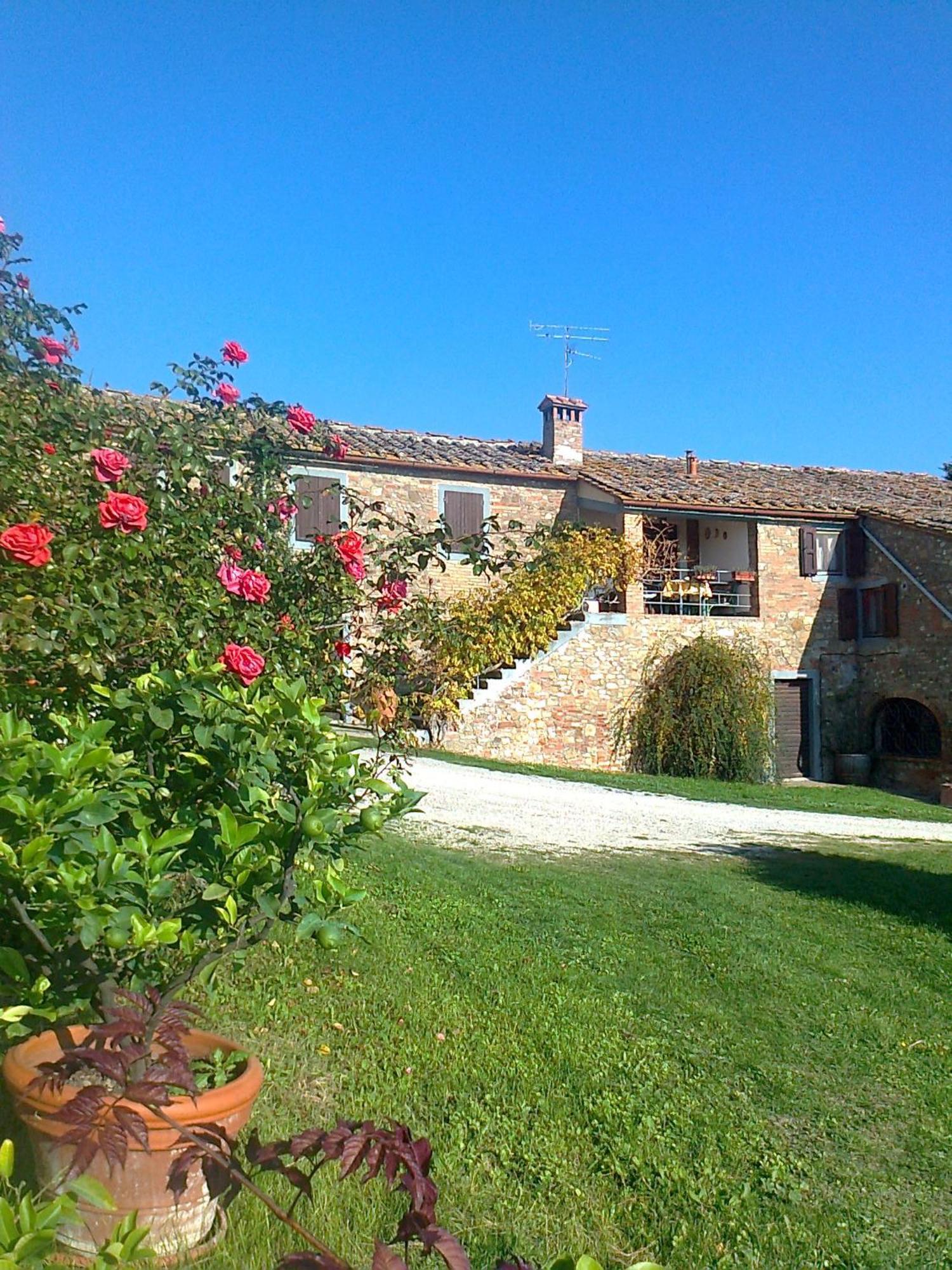 Villa Due Piani Barberino di Val dʼElsa Habitación foto