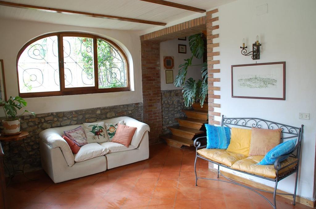 Villa Due Piani Barberino di Val dʼElsa Habitación foto